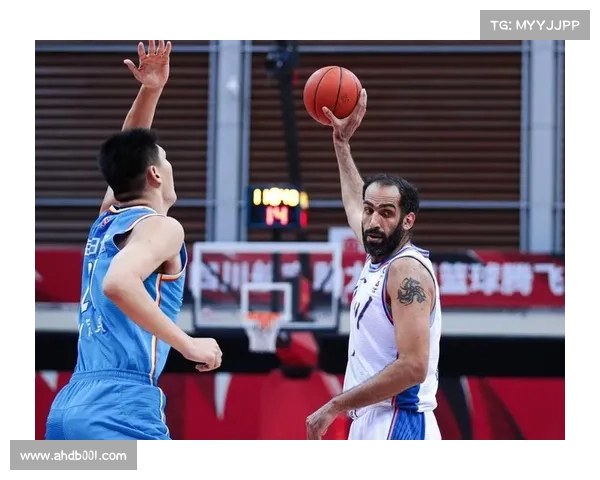 哈达迪持续参赛的背后动力解析:运动员职业生涯、心理因素与社会影响的多重考量