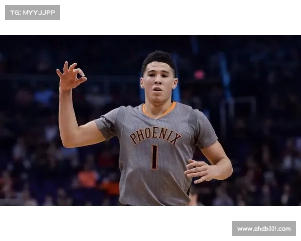 德文·布克分享训练视频激励年轻人坚持努力追求篮球梦想